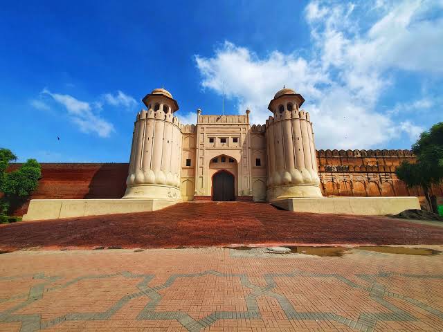 Lahore Fort (Shahi Qila)
